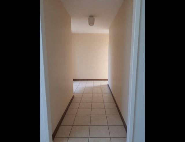 2 BEDROOM APARTMENT FOR SALE IN FLORIDA PARK